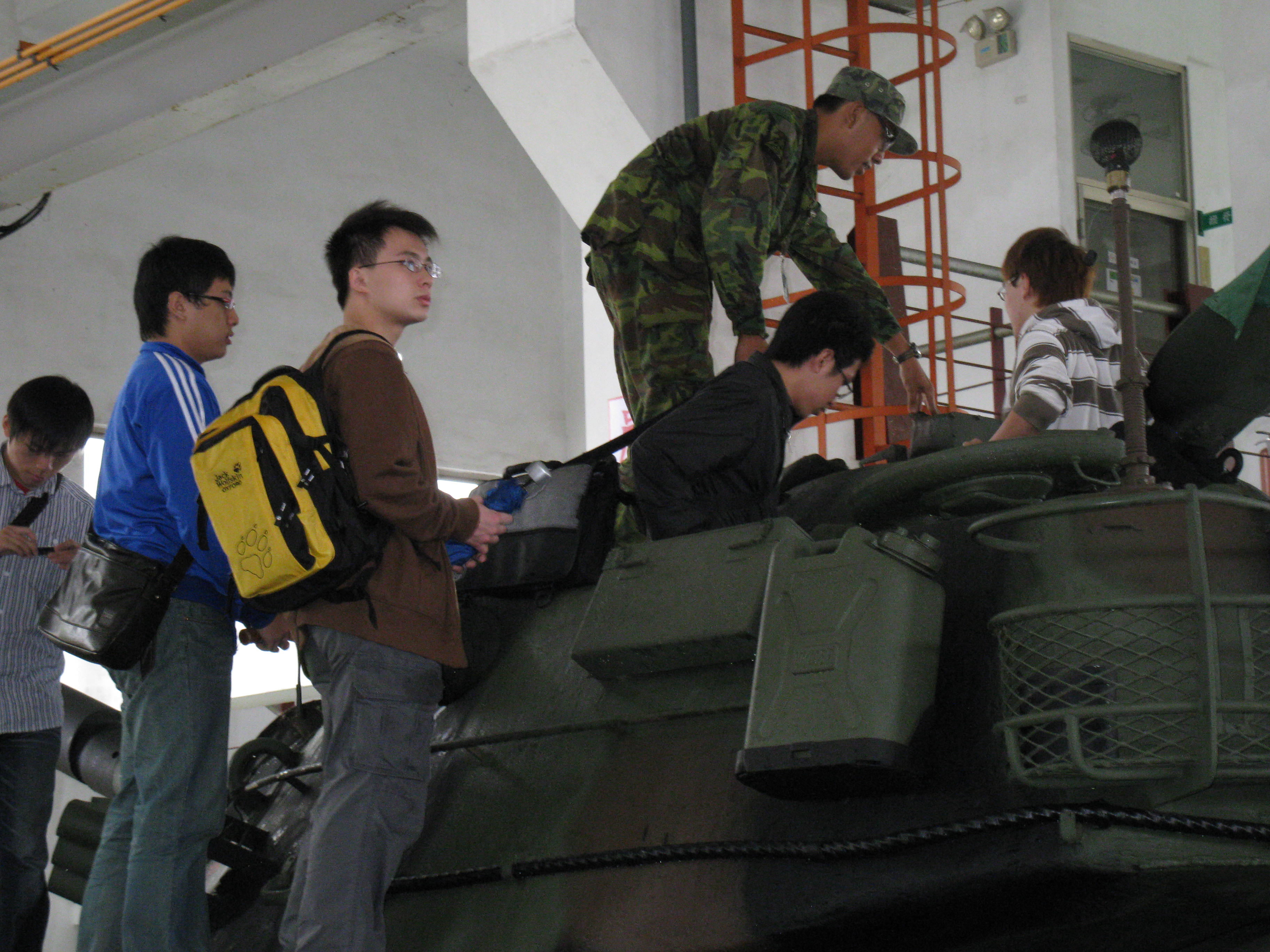 2009年10月24日軍事基地（林口584旅）教學參訪